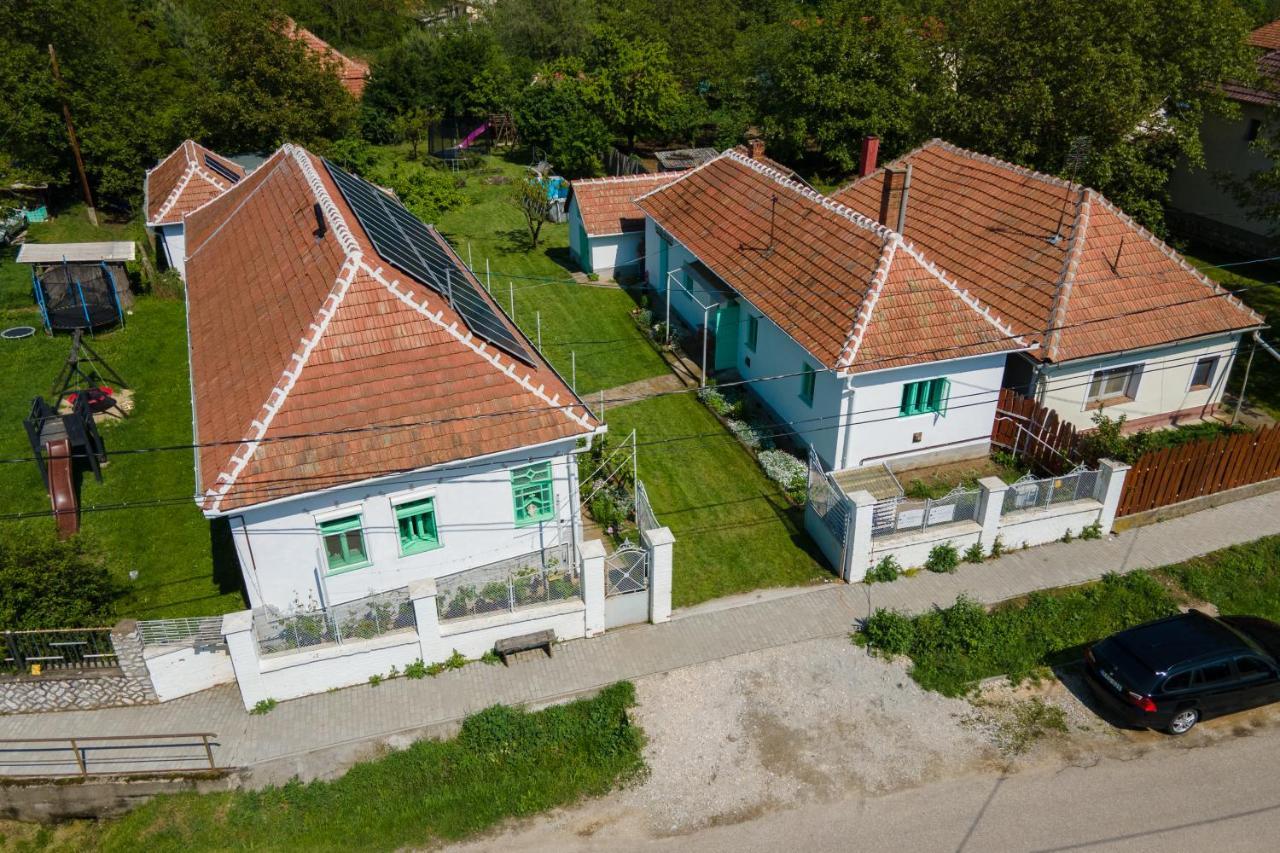 Matyoroza Vendeghaz Tard Exterior foto